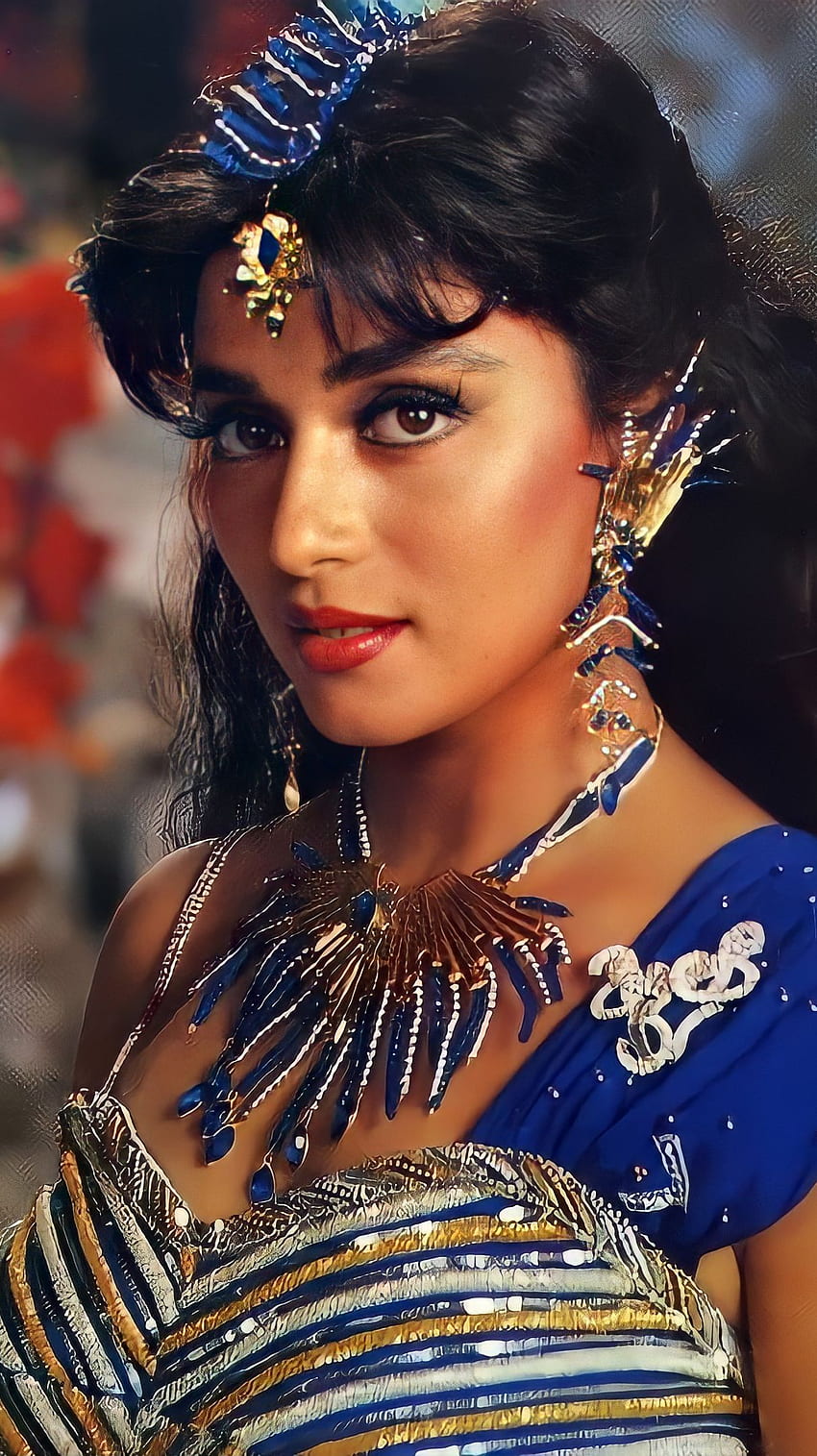 Madhuri Dixit, bollywood actress HD phone wallpaper | Pxfuel