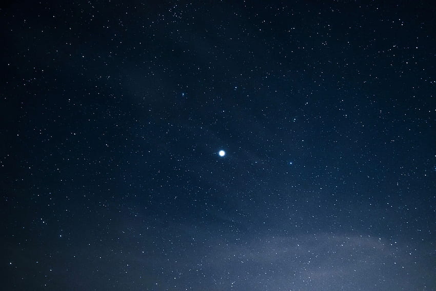 In the night sky full of stars stands a bright lone star. Night skies, Sky, North star, Polaris Star HD wallpaper
