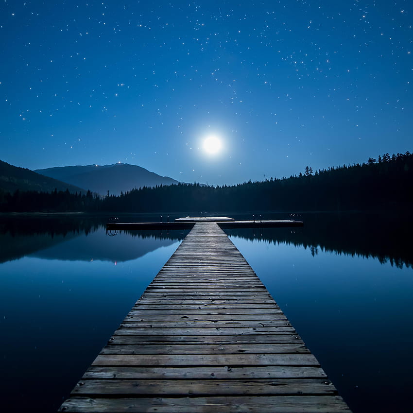 Montaña luna paisaje nocturno fondo de pantalla del teléfono