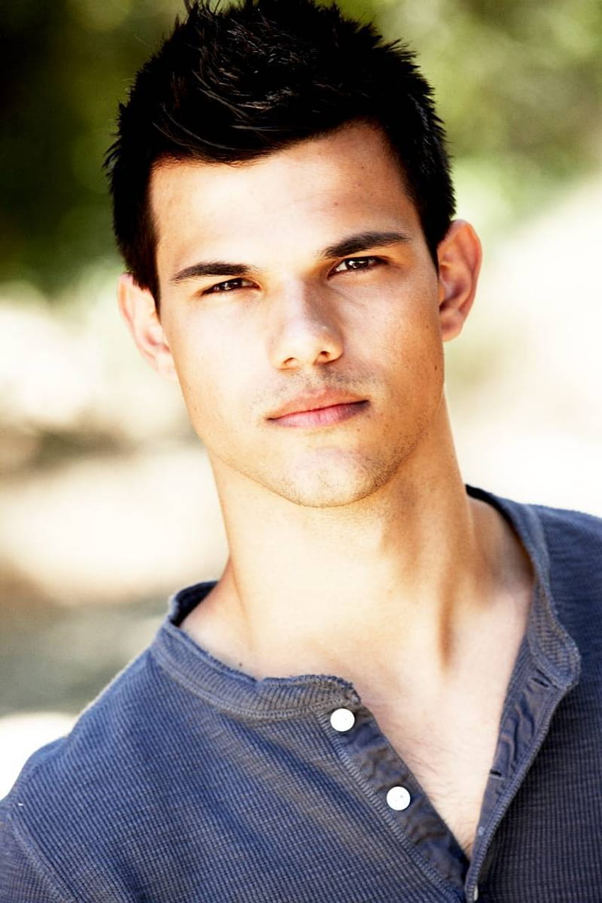 Taylor Lautner New Seventeen Magazine Outtakes HD phone wallpaper