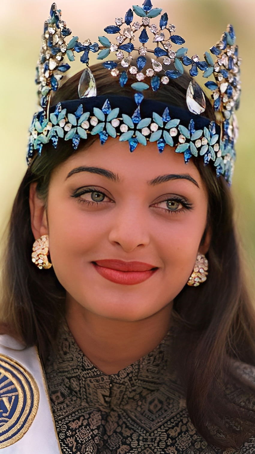 Aishwarya Rai, attrice di Bollywood, vintage Sfondo del telefono HD