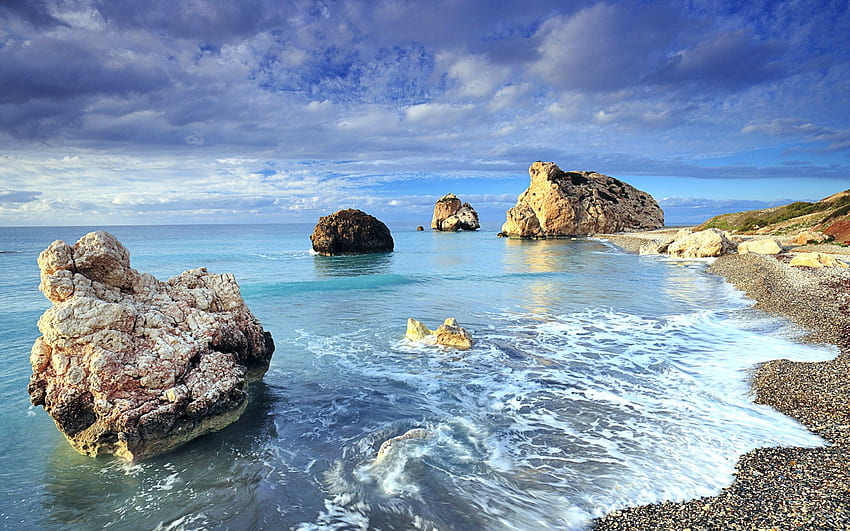 Sunny Shores - Cypr, Krajy, Świat, Morze, Podróże, Cypr, Natura, Malownicze, Ocean, Plaża, Słońce, Plaże, Niebo Tapeta HD