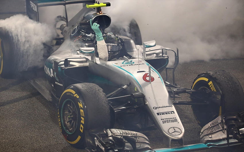 Tal día como hoy en 2016, Nico Rosberg venció a Lewis Hamilton en el campeonato mundial. : Fórmula 1 fondo de pantalla