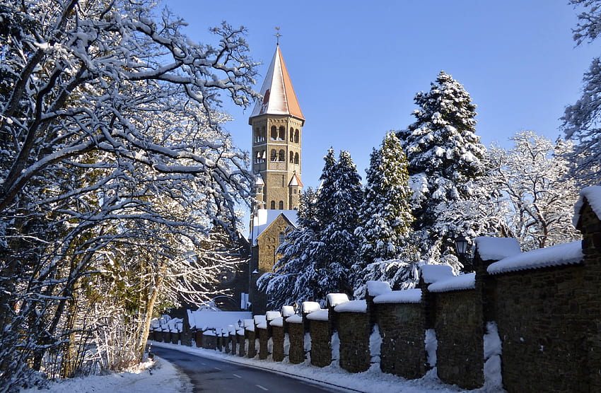 Clervaux, 도로, 겨울, 교회, 룩셈부르크, 눈, 탑. 모카 HD 월페이퍼