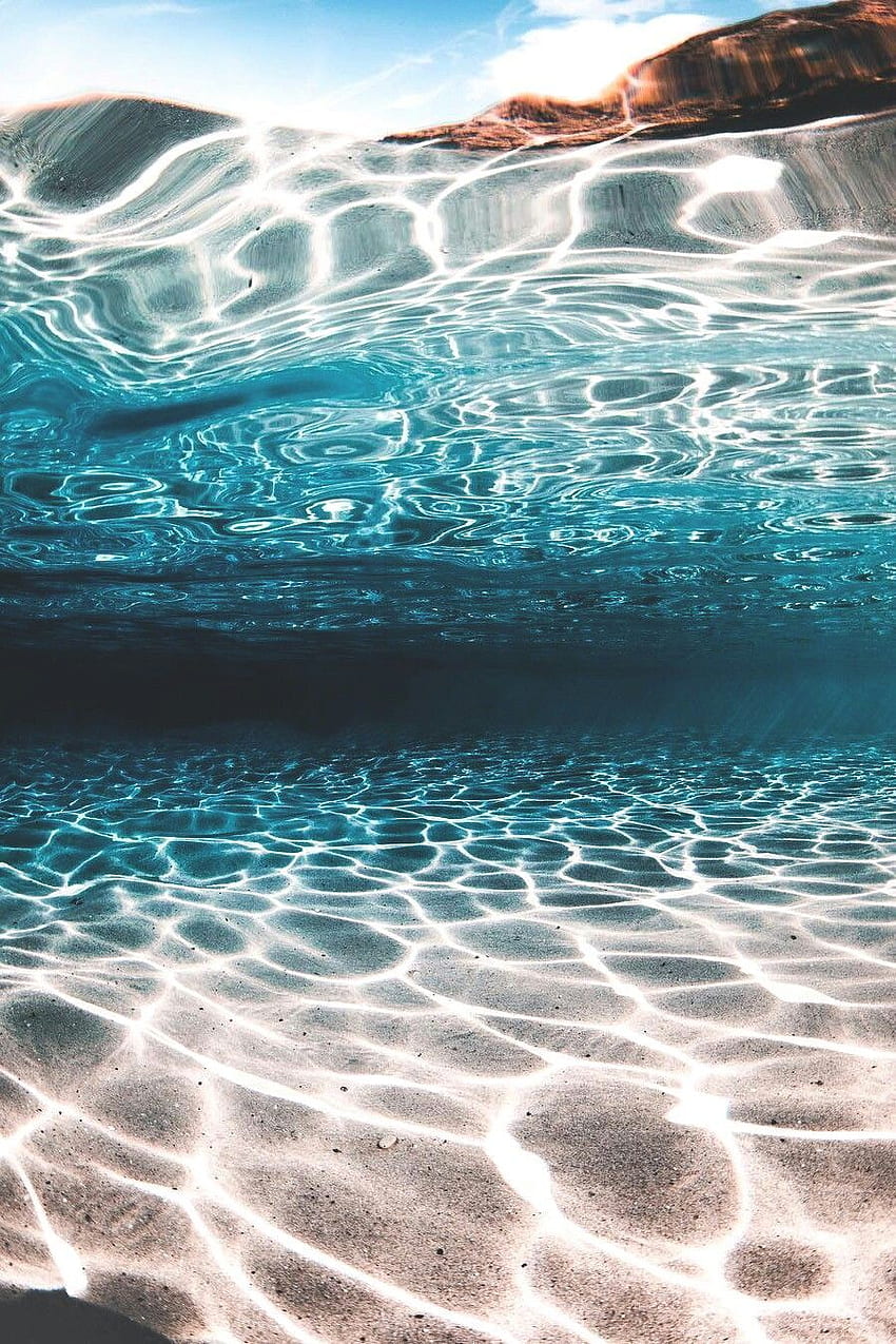 There is a place called Crystal Springs, in Florida, that has, Ocean graphy HD phone wallpaper
