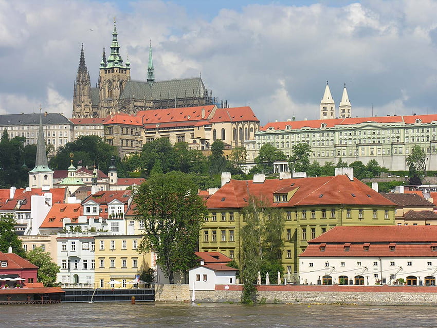 : 城と大聖堂聖ヴィート - プラハ 高画質の壁紙