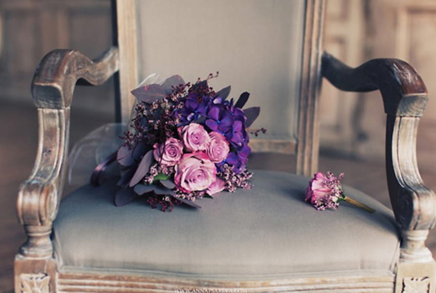 Purple Bouquet, old, wedding bride, roses, vintage, beauty HD wallpaper