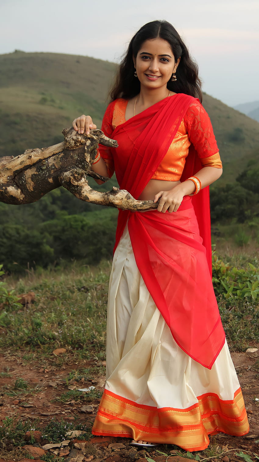 Ashika Ranganath, 칸나다어 여배우, 사리 아름다움 HD 전화 배경 화면