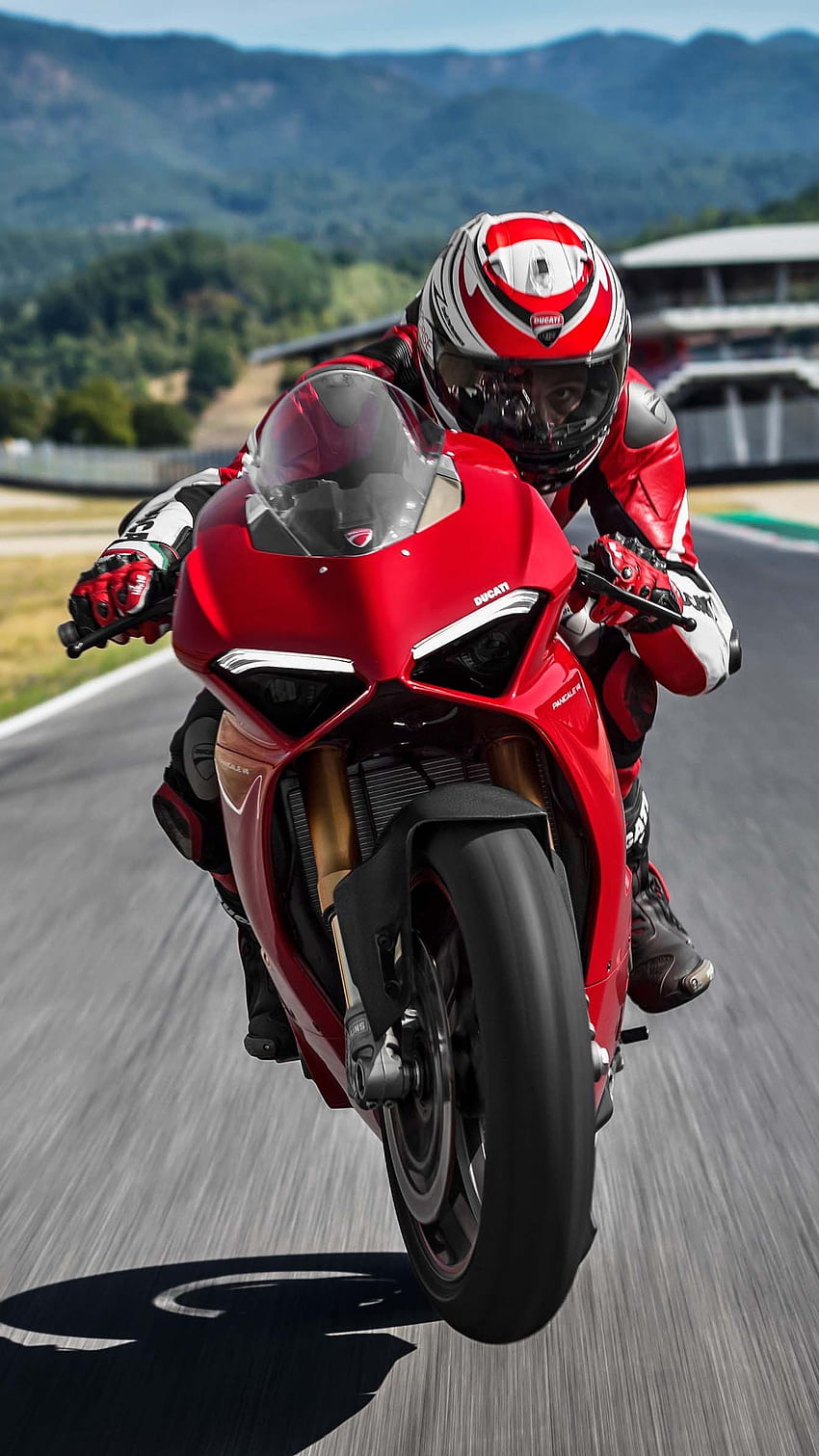 Ducati Panigale V4 Fahrradmobil. Ducati Panigale, Ducati, Superbikes, Ducati Superbike HD-Handy-Hintergrundbild