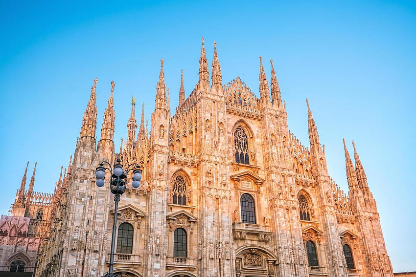 Katedral Duomo di Milano di Square Piazza Duomo, pagi di Milan 2169447 Stok di Vecteezy Wallpaper HD