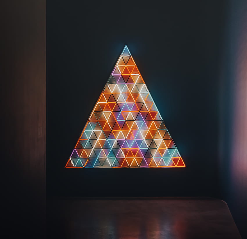 Триъгълно, светещо табло, цветно HD тапет