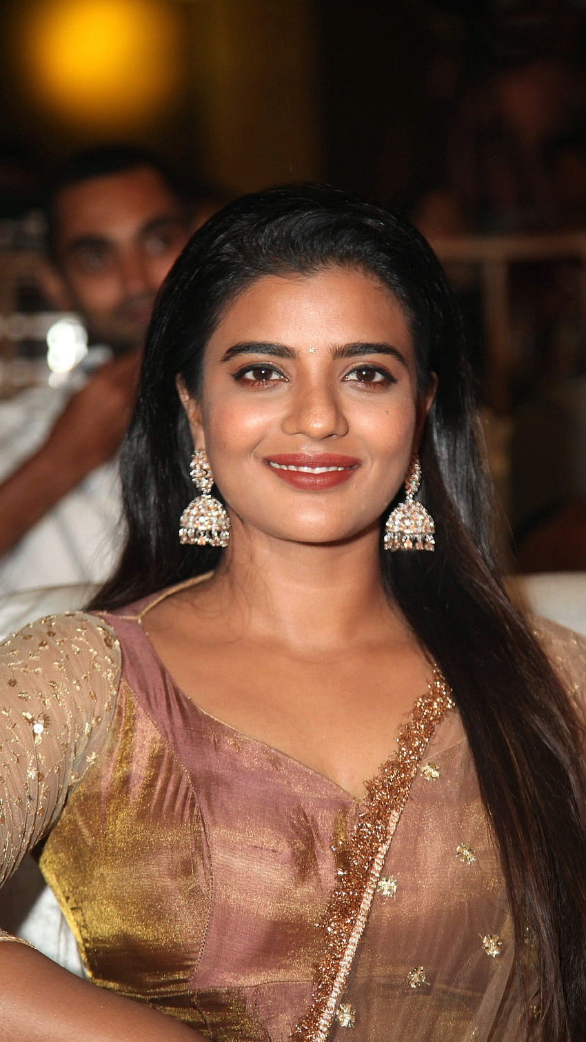 Aishwarya rajesh, aktris tamil wallpaper ponsel HD
