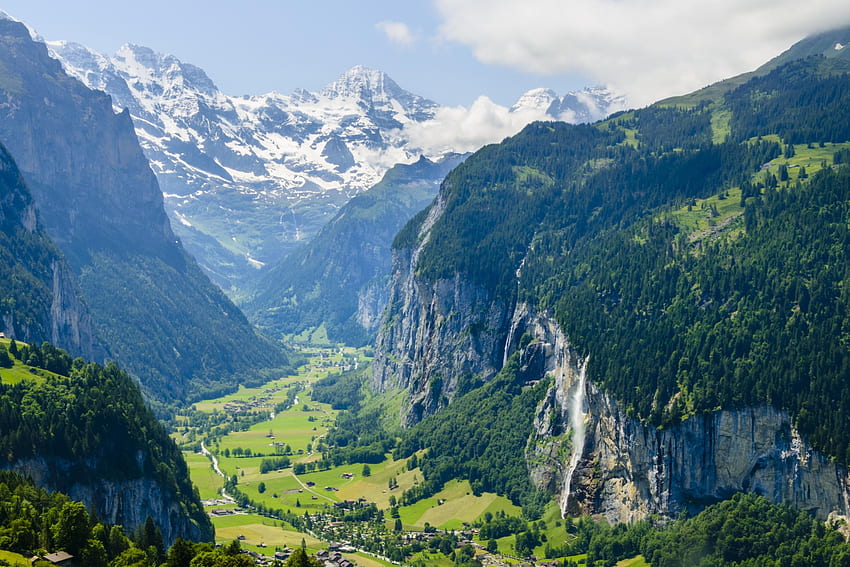 Launter Brunnen Valley Suisse, suisse, brunnen, vallée, launter Fond d'écran HD