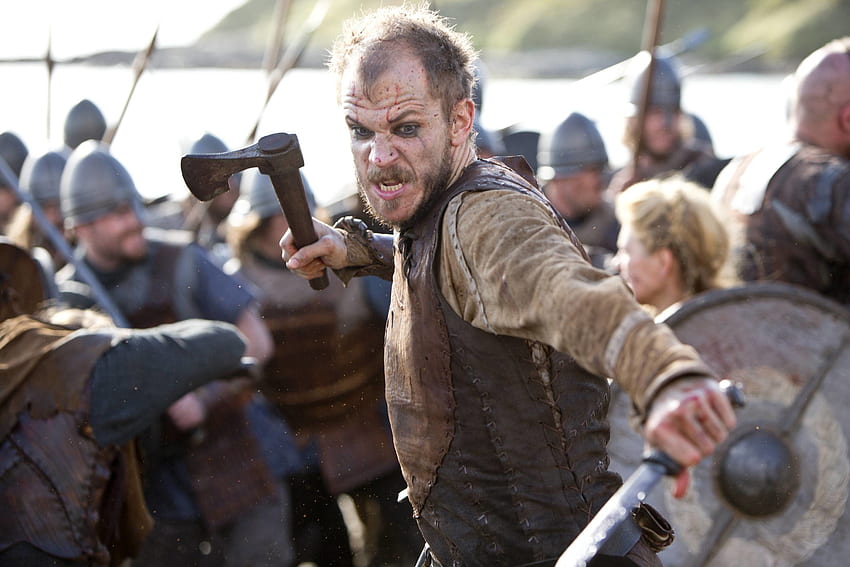 Floki (Gustaf Skarsgard) combatte in battaglia nella serie tv VIKINGS su History Channel Sfondo HD