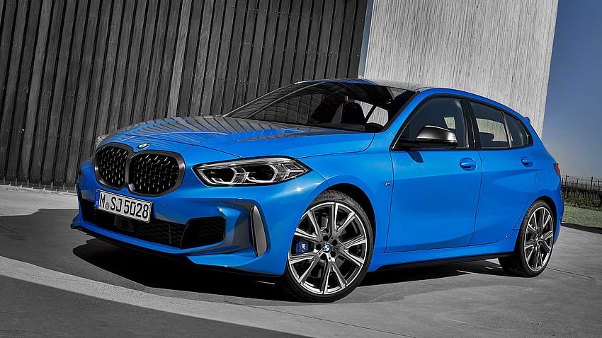 BMW 1 Series Officially Revealed With M135i Hot Hatch HD wallpaper