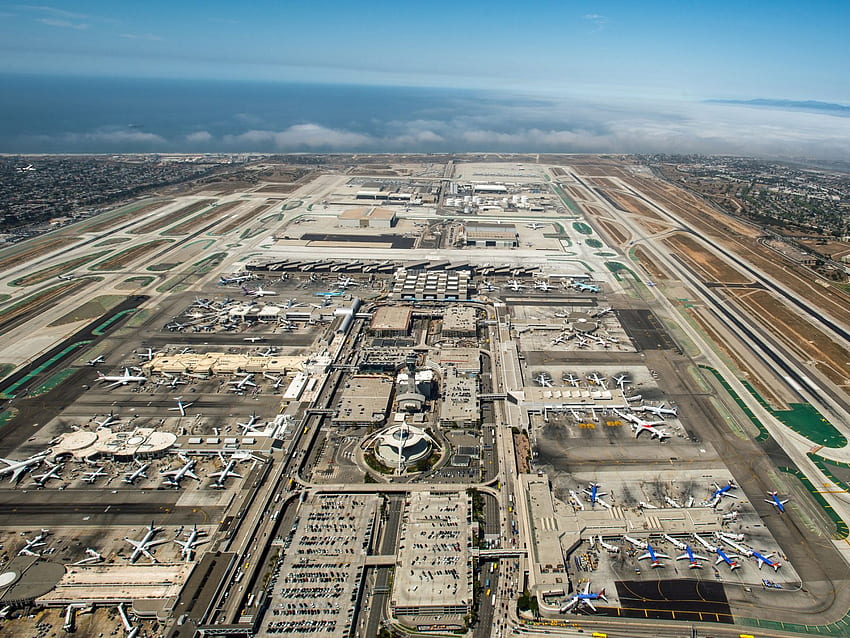 A Basic Guide to Los Angeles International Airport (LAX). Discover Los Angeles, Aerial Airport HD wallpaper