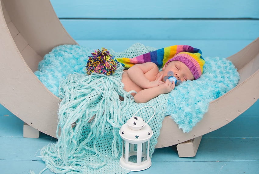 Baby sleeping in outlet cradle