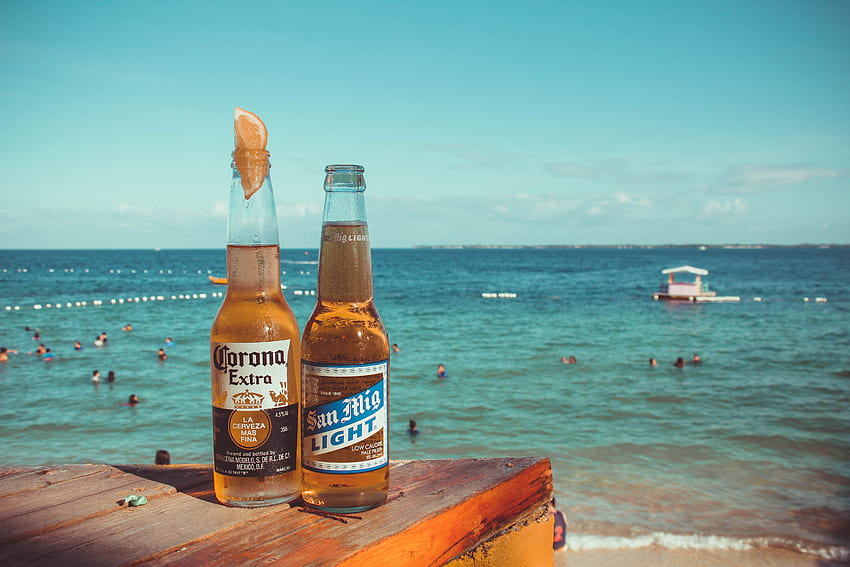 Two Corona Extra and San Mig Light Beers on Top of Brown Wooden Plank Near Beach · Stock, Summer Beer HD wallpaper