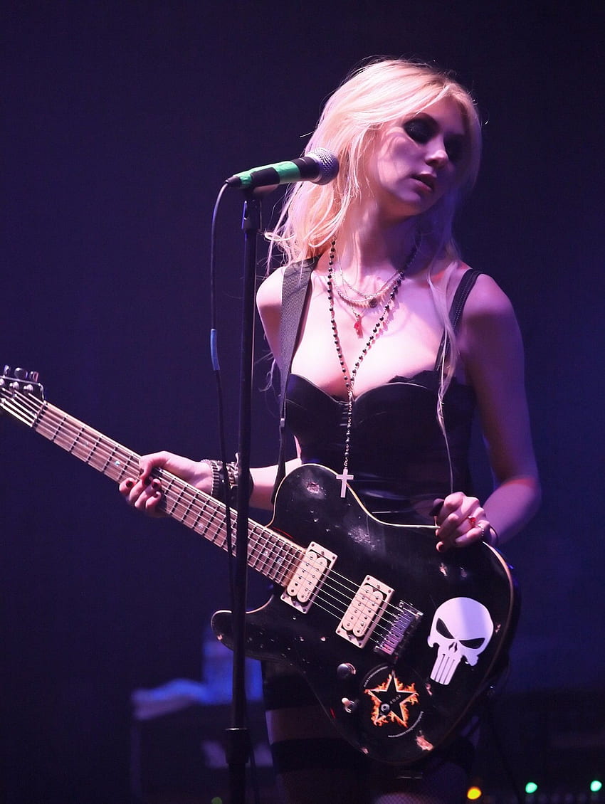 Taylor Momsen, Rockstar (drink), Heavy Metal, The Pretty Reckless, Blonde / and Mobile Background HD phone wallpaper