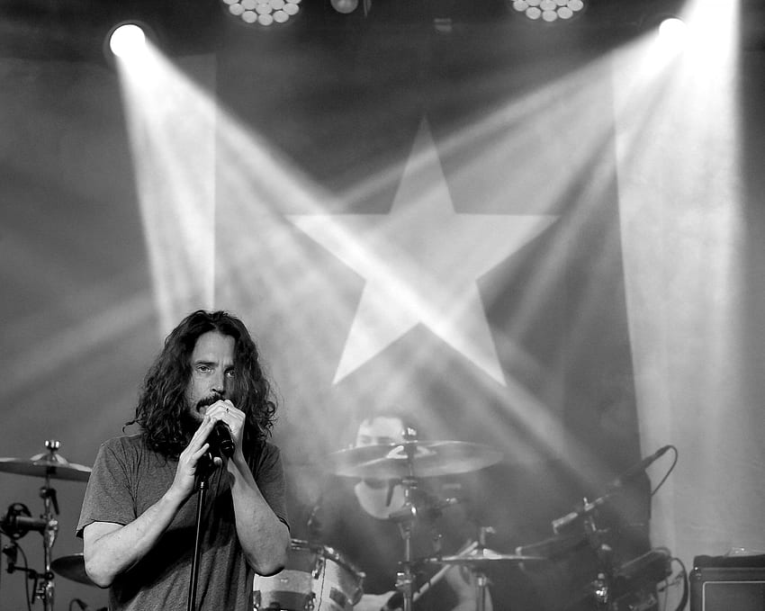 Chris Cornell sobre la separación de Soundgarden y por qué volar - Chris fondo de pantalla