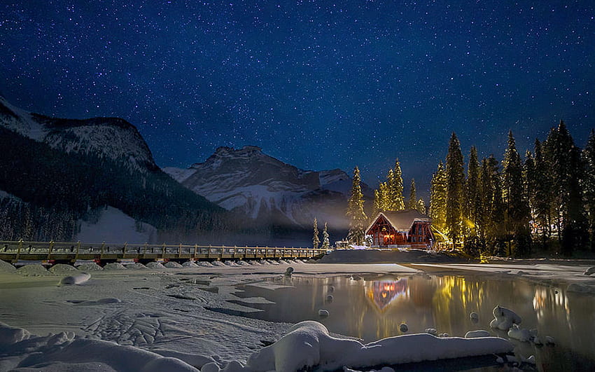 A Starry Fairytale Land - Emerald Lake, British Columbia, cabin, ice, snow, winter, mountains, canada HD wallpaper