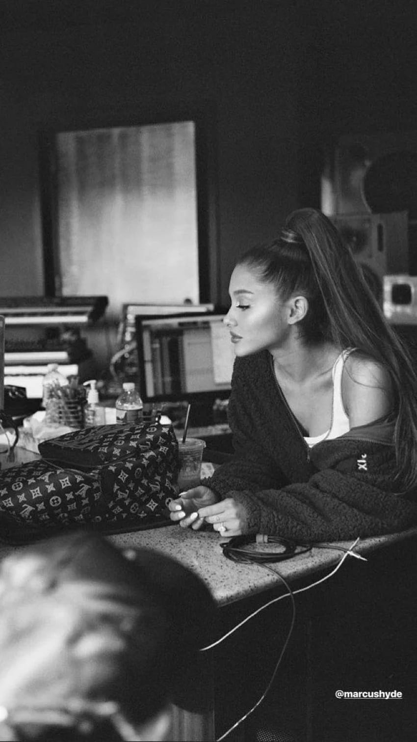 Ariana Grande Stüdyoda Sıradaki Teşekkürler - Ariana Grande Nadir, Ariana Grande 2019 HD telefon duvar kağıdı