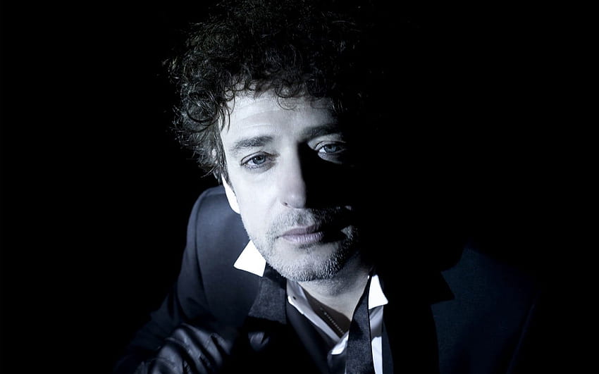 Schwarze Anzugjacke für Herren, Gustavo Cerati, Rockmusik, Musiker HD-Hintergrundbild