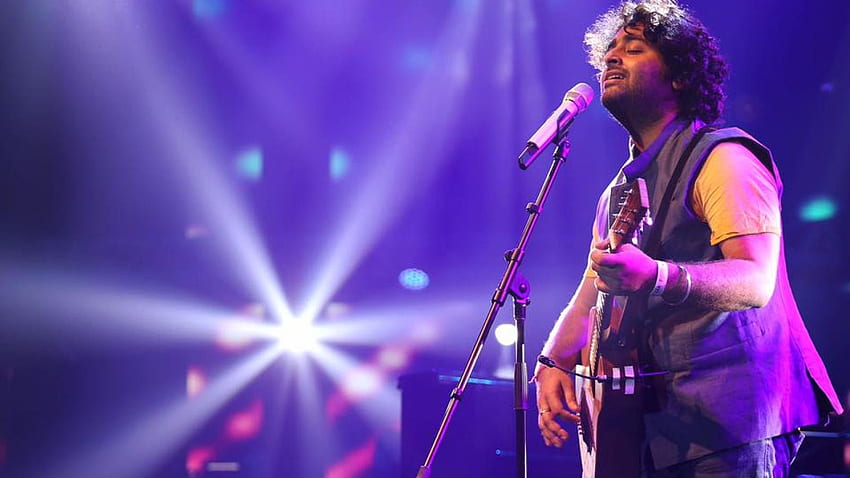 Arijit Singh ще свири на живо в Доха като част от Shop - Happy HD тапет