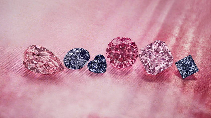 Rio Tinto zapowiada swoją coroczną prezentację ekskluzywnym klientom diamentów Argyle w kolorze różowym, czerwonym, fioletowym i niebieskim Tapeta HD
