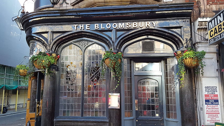 bloomsbury pub HD wallpaper