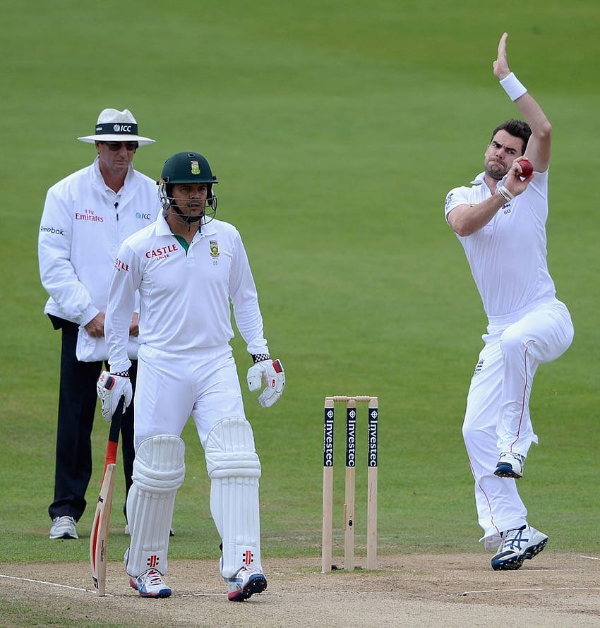 Cricinfo - James Anderson lanzó bien pero sin recompensa temprana, Inglaterra v Sudáfrica, 2nd Inv. James Anderson, Inglaterra vs Sudáfrica, Cricket fondo de pantalla del teléfono