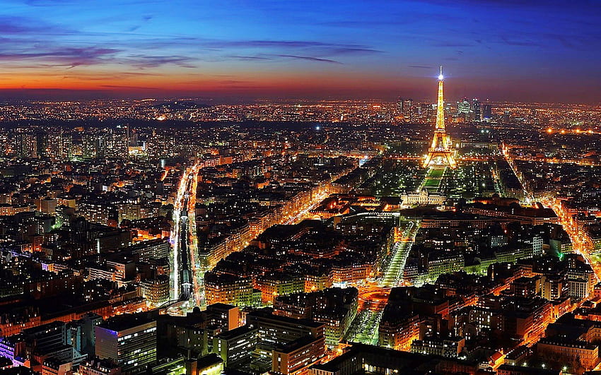 Пестене на енергия в ГРАДА НА СВЕТЛИНАТА. ENERGY, Париж през нощта HD тапет