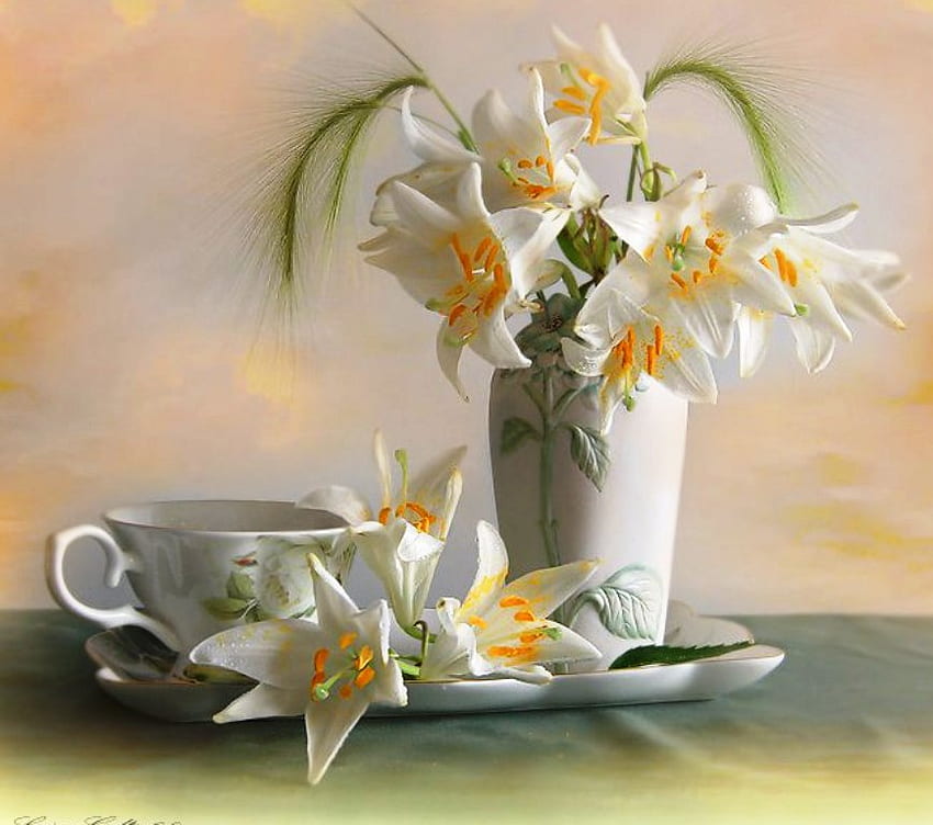 Einladung zum Tee, Pastell, Einladung, Tisch, weiß, Tee, schön arrangiert, weich, Vase, Farben, Tasse, Stillleben, Blume, Lilien, Untertasse HD-Hintergrundbild