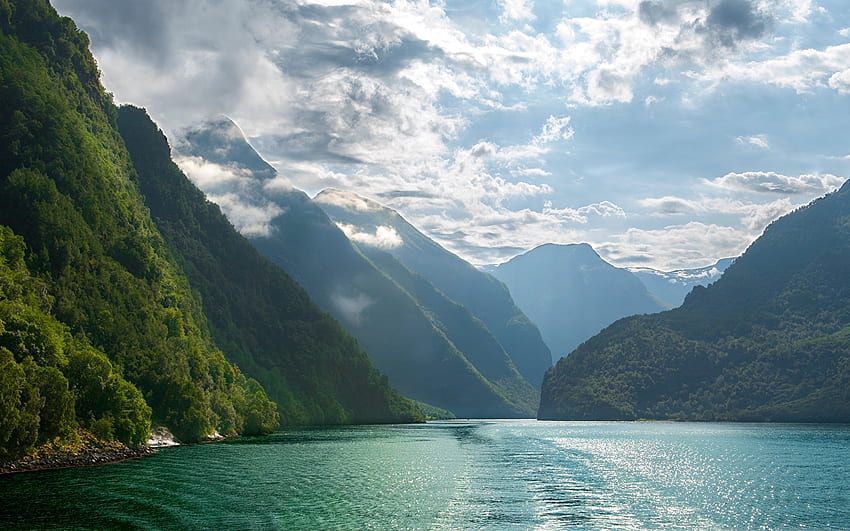 Fiorde na Noruega, Noruega, nuvens, montanhas, água, fiorde papel de parede HD