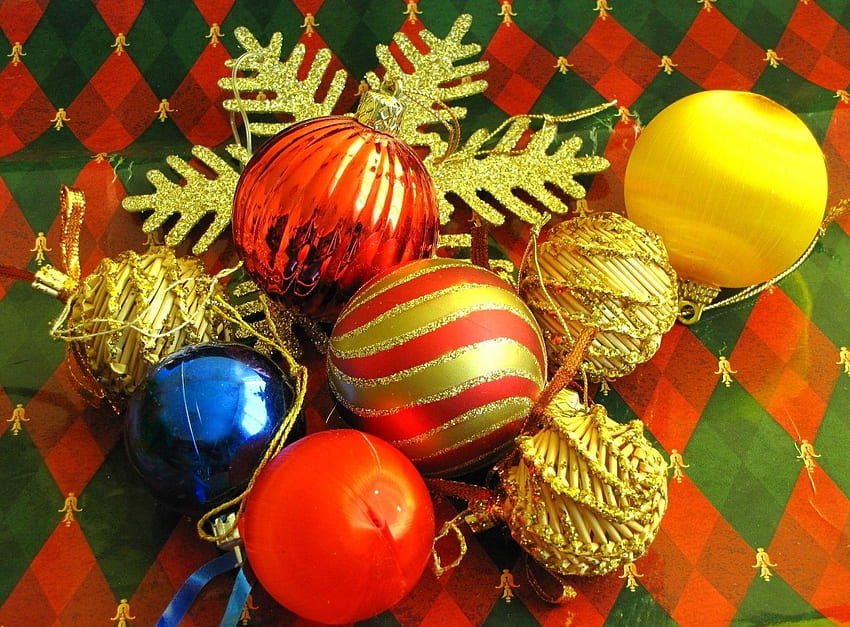 Holidays, Christmas Decorations, Christmas Tree Toys, Balls, Snowflake, Variety, Diversity HD wallpaper
