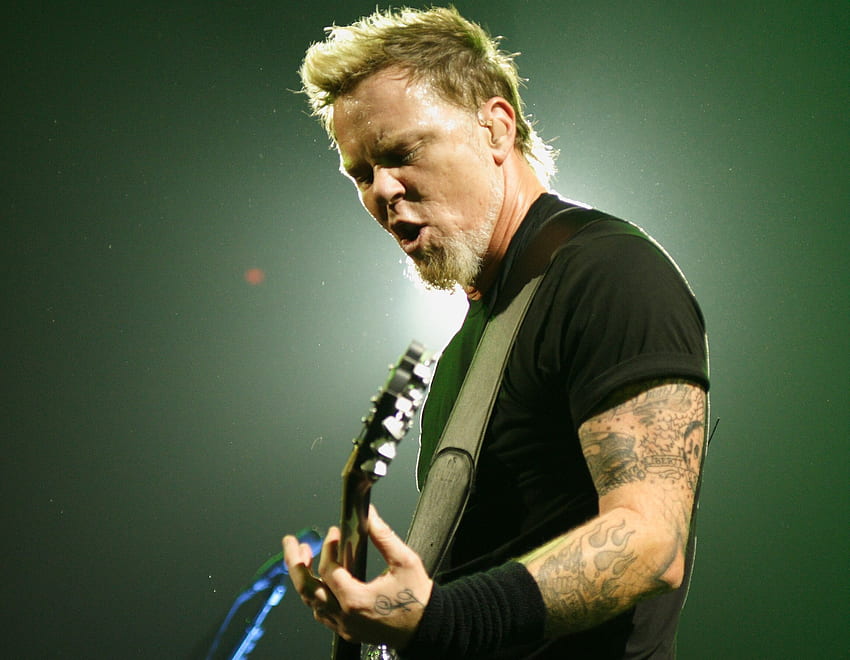 Guitar Player April 2017 Metallica Kirk Hammett James Hetfield FREE  SHIPPING sb | eBay