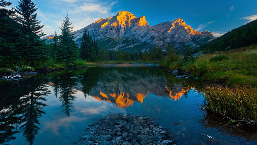 Condado de Kananaskis, Alberta, agua, montaña, reflejos, paisaje, árboles, Canadá fondo de pantalla