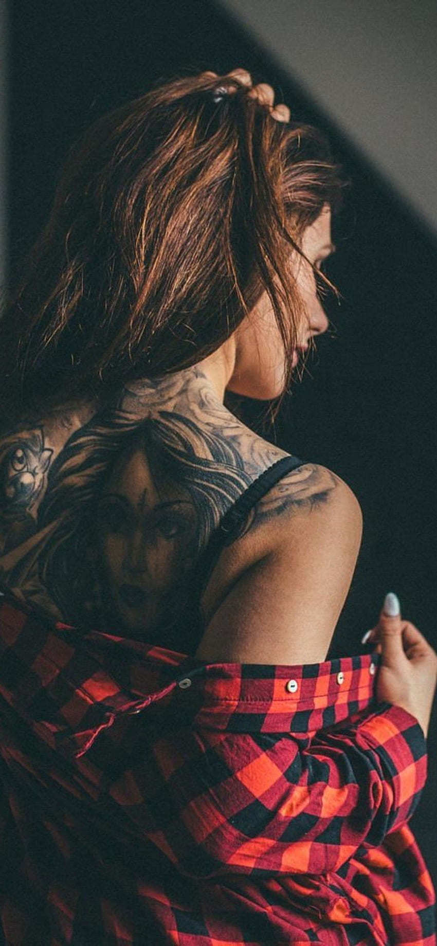 Татуировки за момичета на гърба - Татуировка за момиче -, Татуировка за момичета HD тапет за телефон