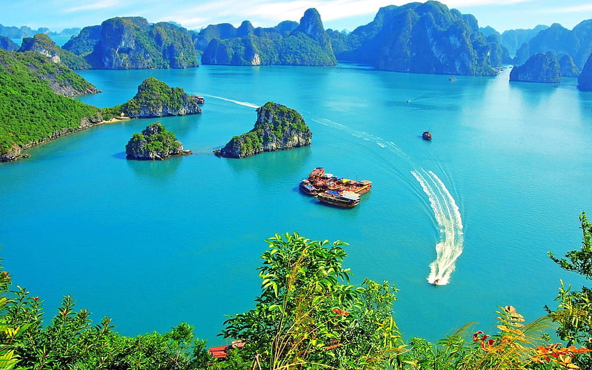 Halong Bay Vietnam Island Src Island - Beautiful Halong Bay - - HD wallpaper
