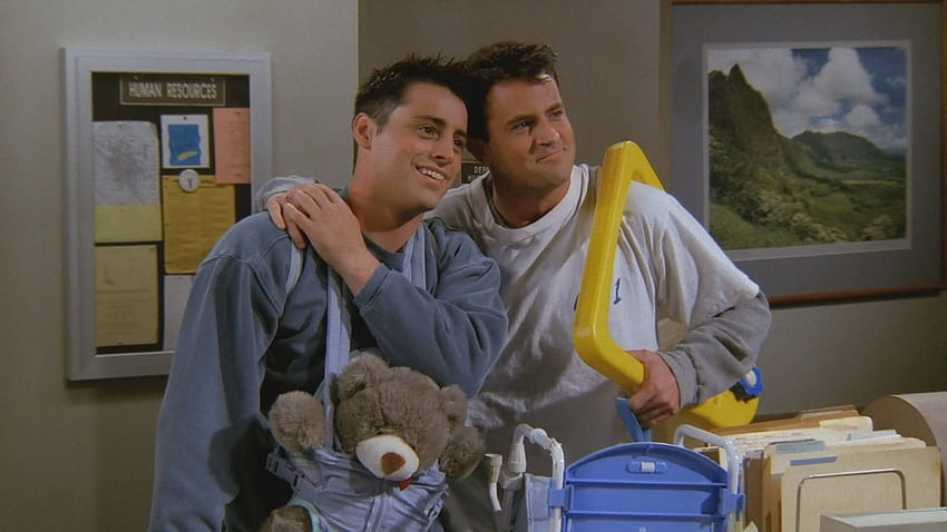 Momen terbaik Joey dan Chandler di Friends Wallpaper HD