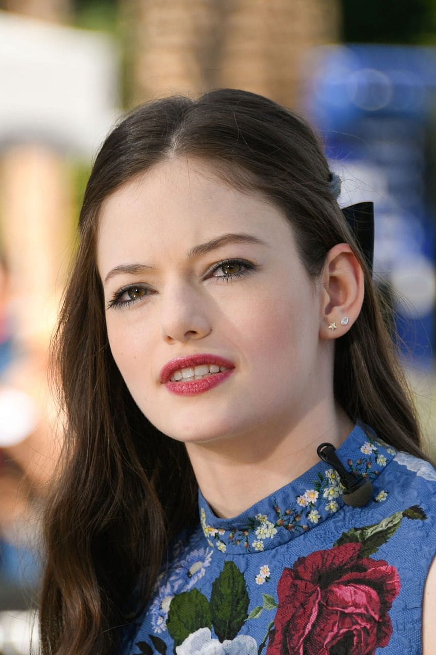 Mackenzie Foy Mackenzie Foy Hd Phone Wallpaper Pxfuel