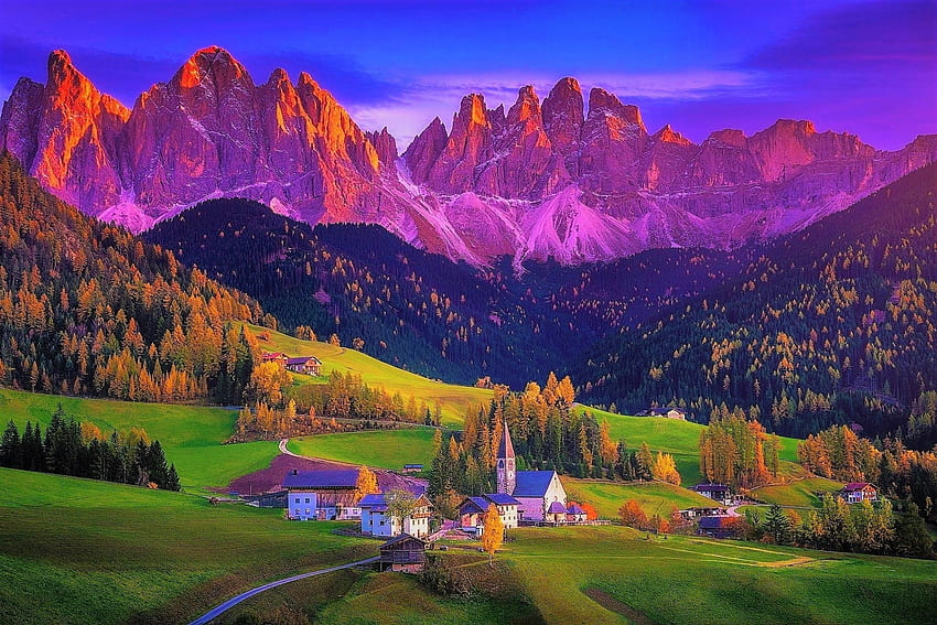 Dorf in den italienischen Alpen, Dämmerung, Alpen, Dörfer, Landschaften, Berge, Natur, Italien, Sonnenuntergänge, Stadtansichten HD-Hintergrundbild