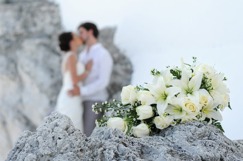 Love, bouquet, roses, man, woman, lady, wedding, white roses, with love, flowers, bride HD wallpaper