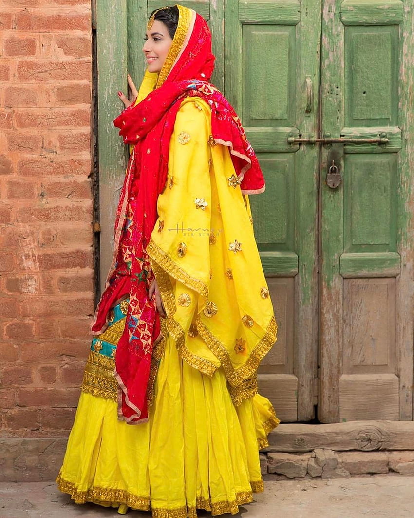 New trending beautiful Punjabi suit of nimrat khaira - YouTube