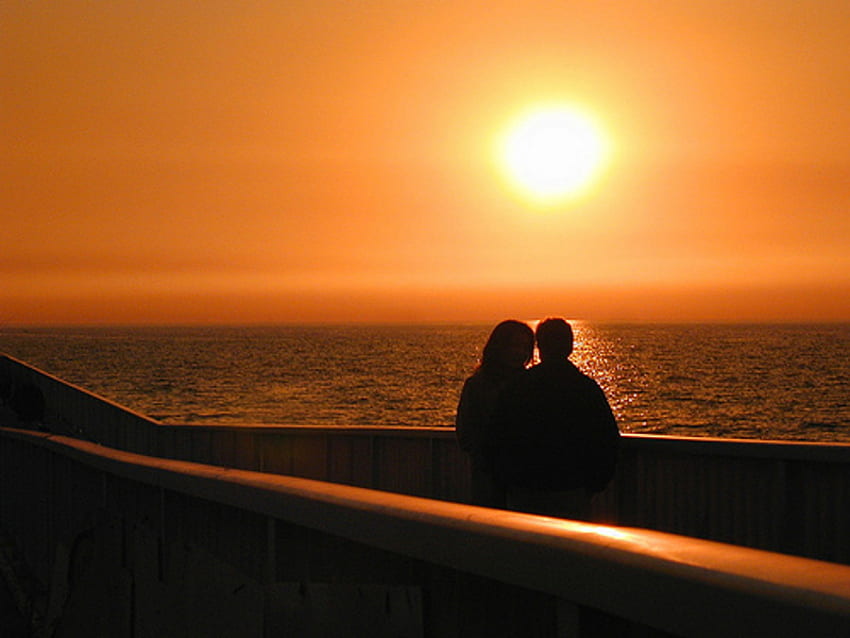 Piękny_zachód słońca, natura, kochankowie, zachód słońca, plaża Tapeta HD