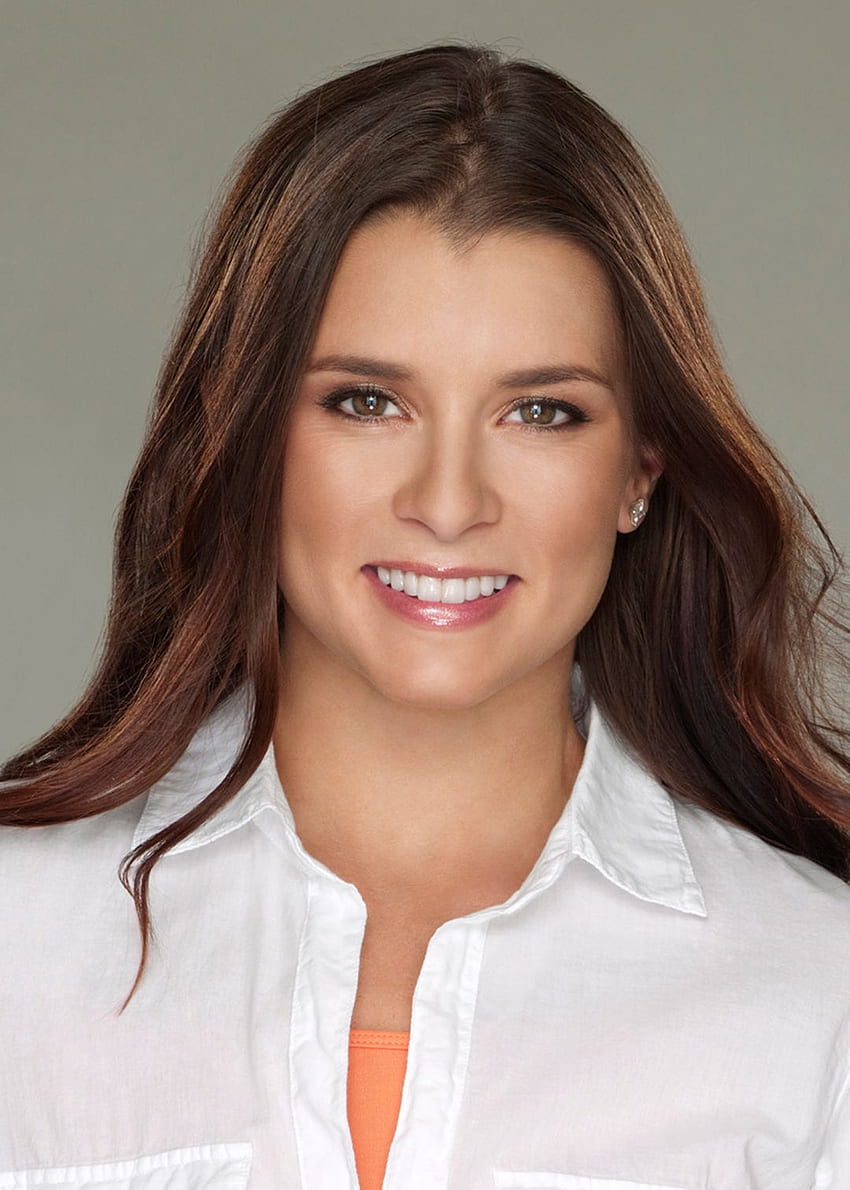 Danica Patrick Go Daddy - Android, iPhone HD phone wallpaper