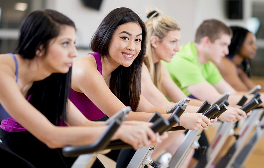 mujer, entrenamiento, fitness, gimnasio, bicicleta estacionaria para , sección спорт, Bicicleta estática fondo de pantalla