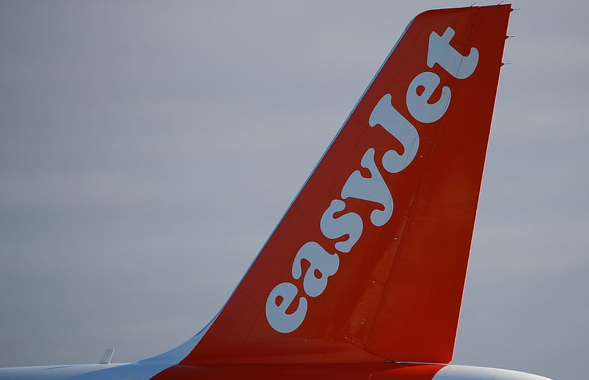 EasyJet sees Europe open for travel from late May HD wallpaper