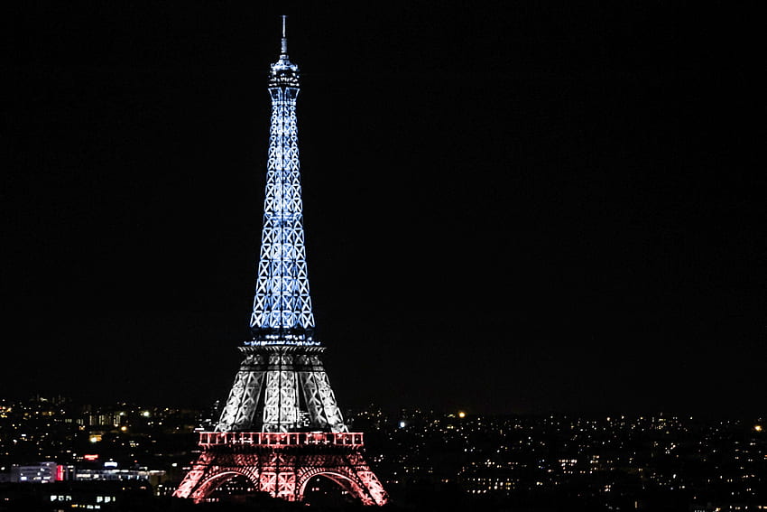Torre Eiffel à Noite, noite, arquitetura, grafia, França, bonita, paisagem urbana, cenário, tela larga, luzes, Torre Eiffel, , Paris papel de parede HD