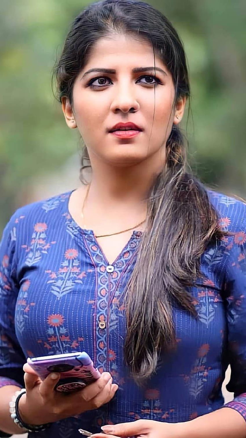 Nair, bibi mallu wallpaper ponsel HD